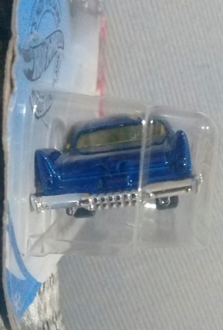 Miniatura 1/64 Plymouth Fury 57