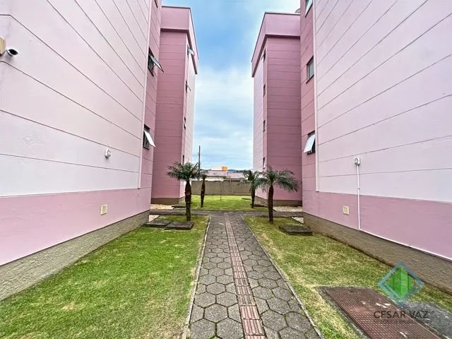 Apartamento para venda possui 54 metros quadrados com 3 quartos em Aririú - Palhoça - SC