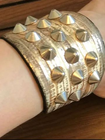 Bracelete em couro marca Schutz  - Foto 4