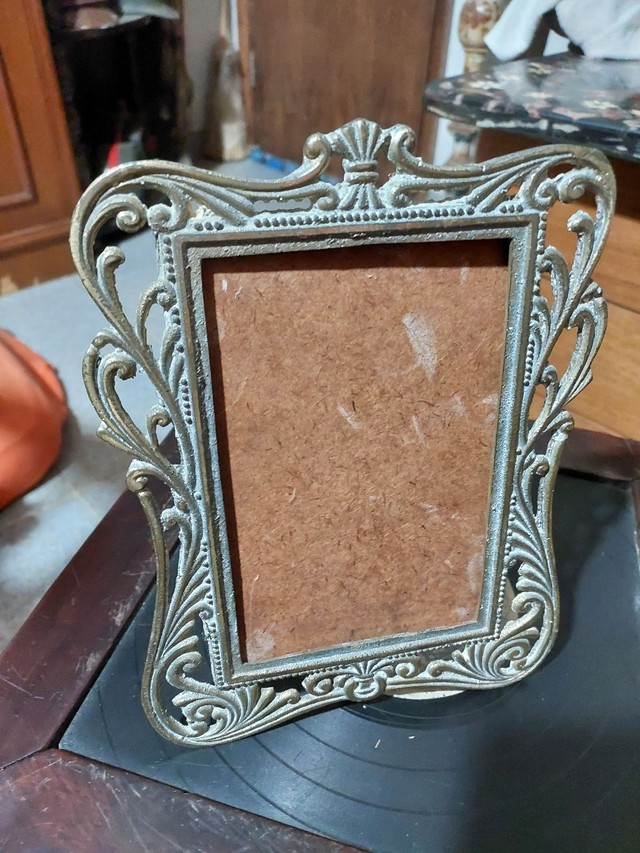 MOLDURA ANTIGA EM BRONZE  - Foto 2