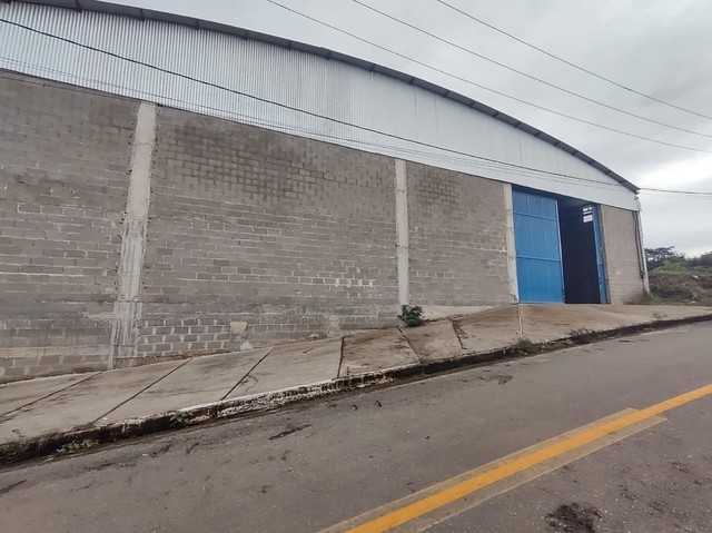 Imobiliária libra Aluga galpão na palmares 1 