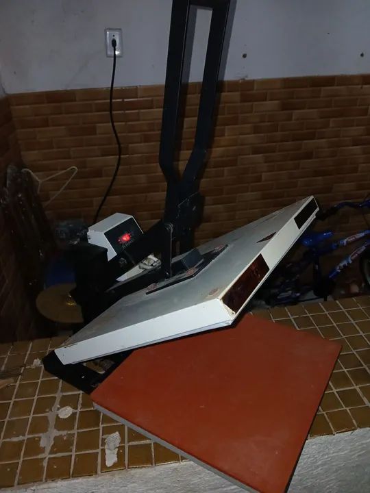 Prensa Térmica para Sublimação - 38x38 - Foto 2
