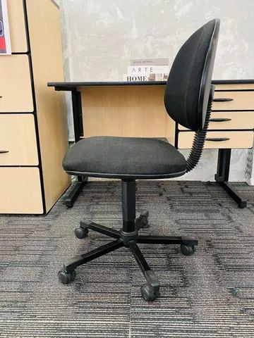 Lote 10 de cadeiras giratórias  - Foto 2