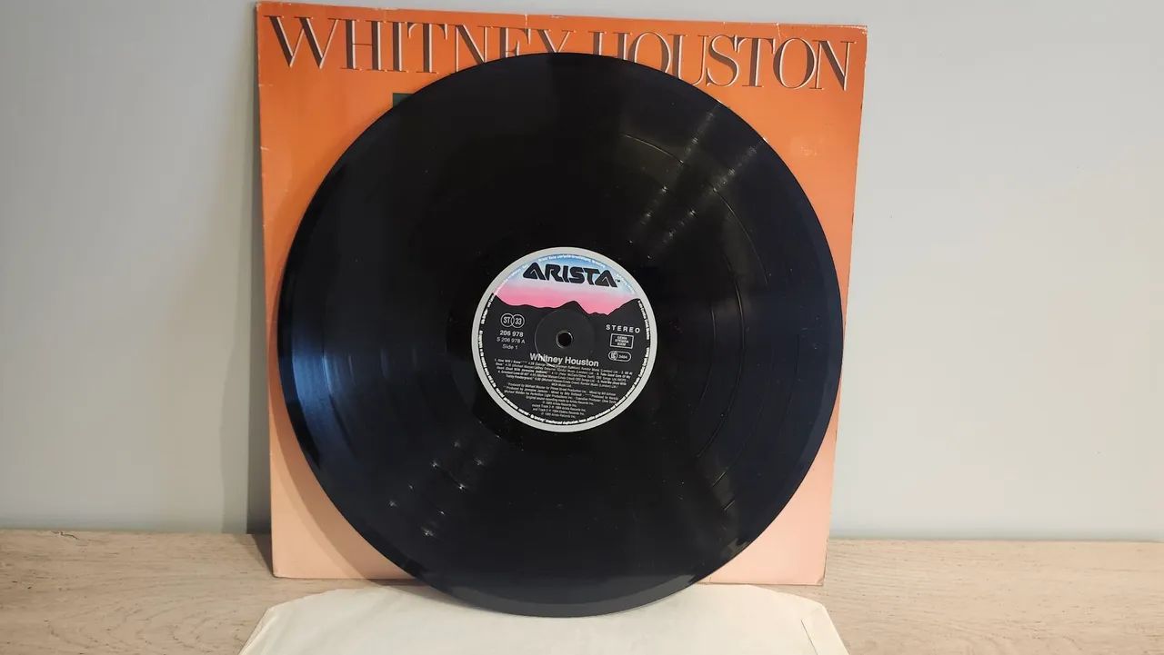 Disco de Vinil Whitney Houston - Edição Clássica - Foto 5