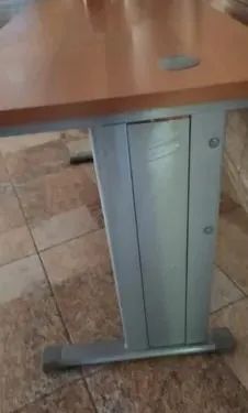 Mesa para Escritório cor caramelo - Foto 4