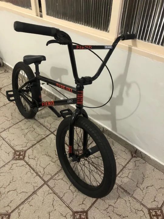 Bmx profissional - Fiend type O XL aro 21,5 - Ciclismo - Cidade Antônio ...