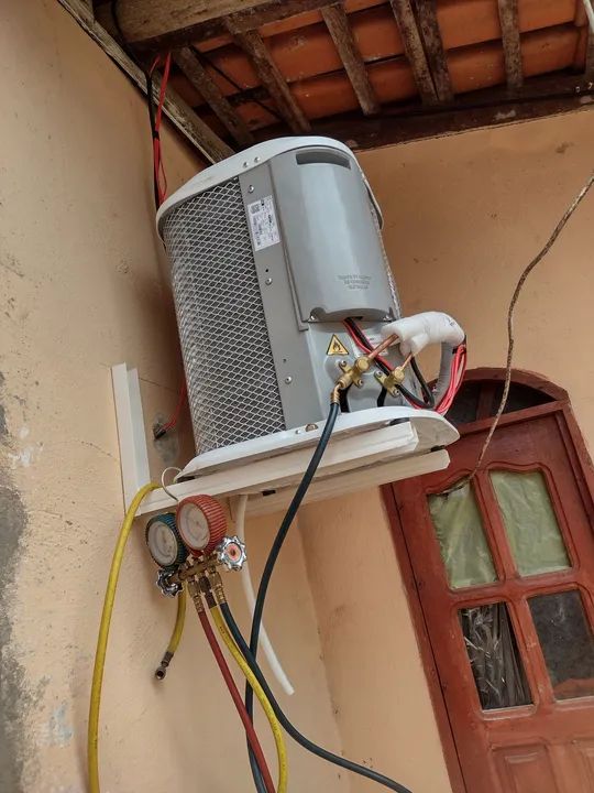 Serviços de Instalação Manutenção de Split 