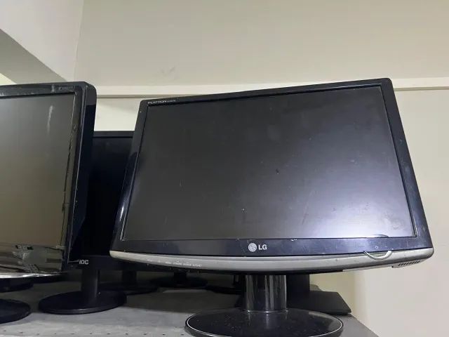 Monitor diversas marcas e tamanhos