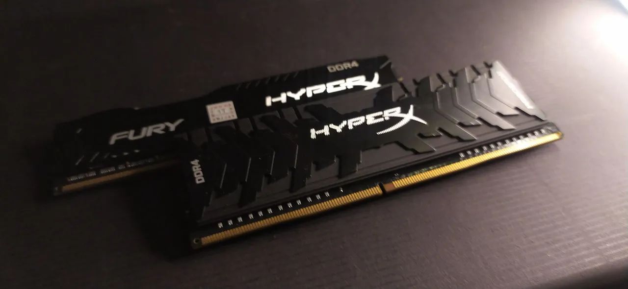 2 pentes de MEMÓRIA RAM 8GB (16GB), ddr4,hyperx fury e hyperx predator