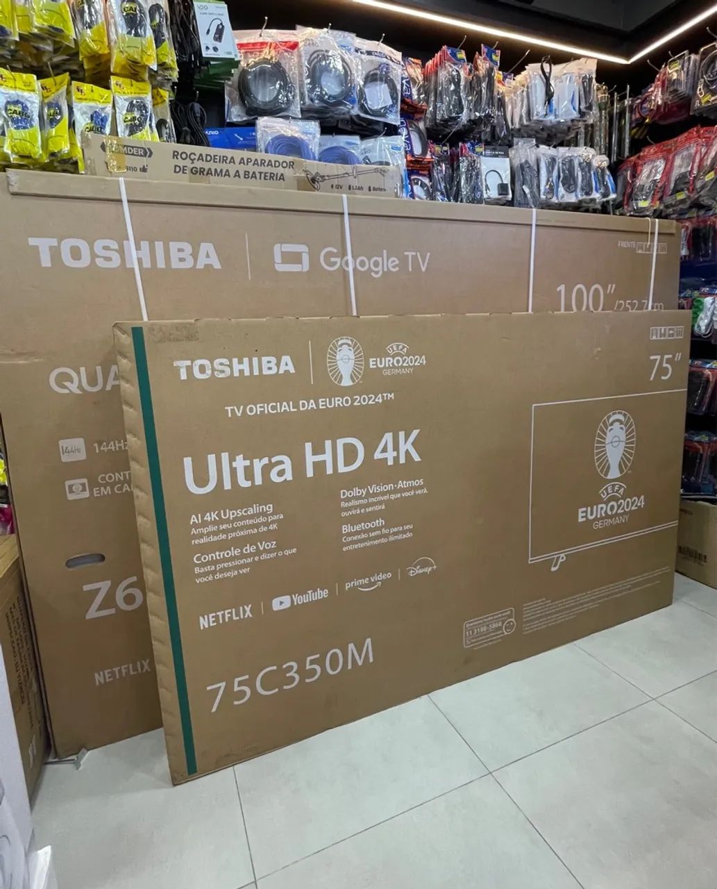 Televisão de 75 e 100 polegadas da marca Toshiba 4k smart 