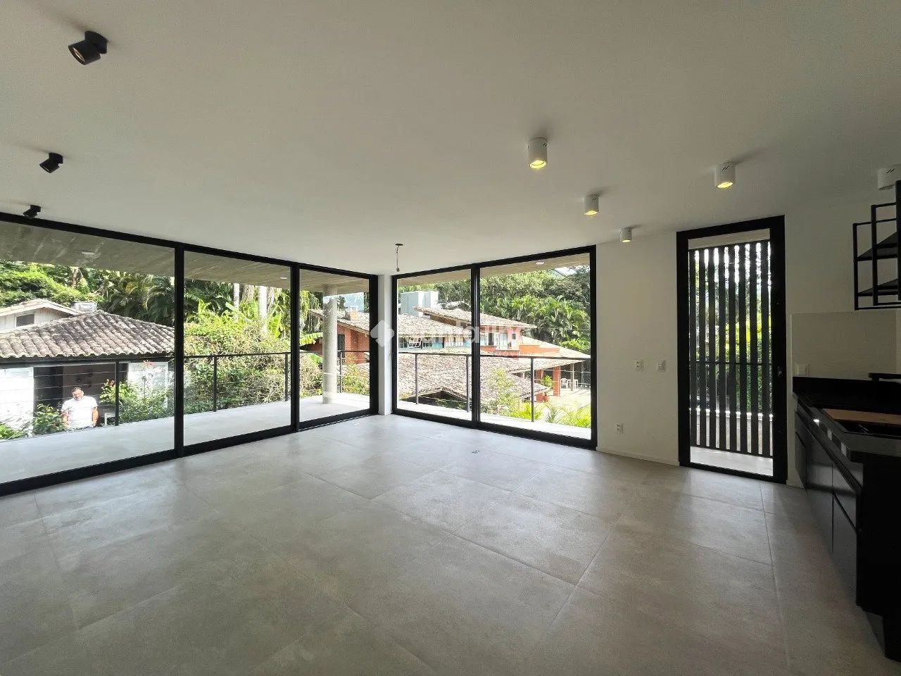 Casa com 2 dormitórios para alugar, 90m² - Lagoa da Conceição - Florianópolis/SC - Foto 2
