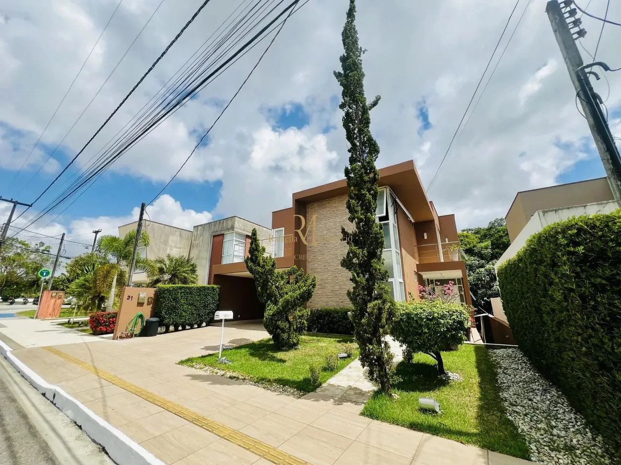 Casa espetacular no condomínio Bella Vista no Antares com 315m2 e 4 suítes