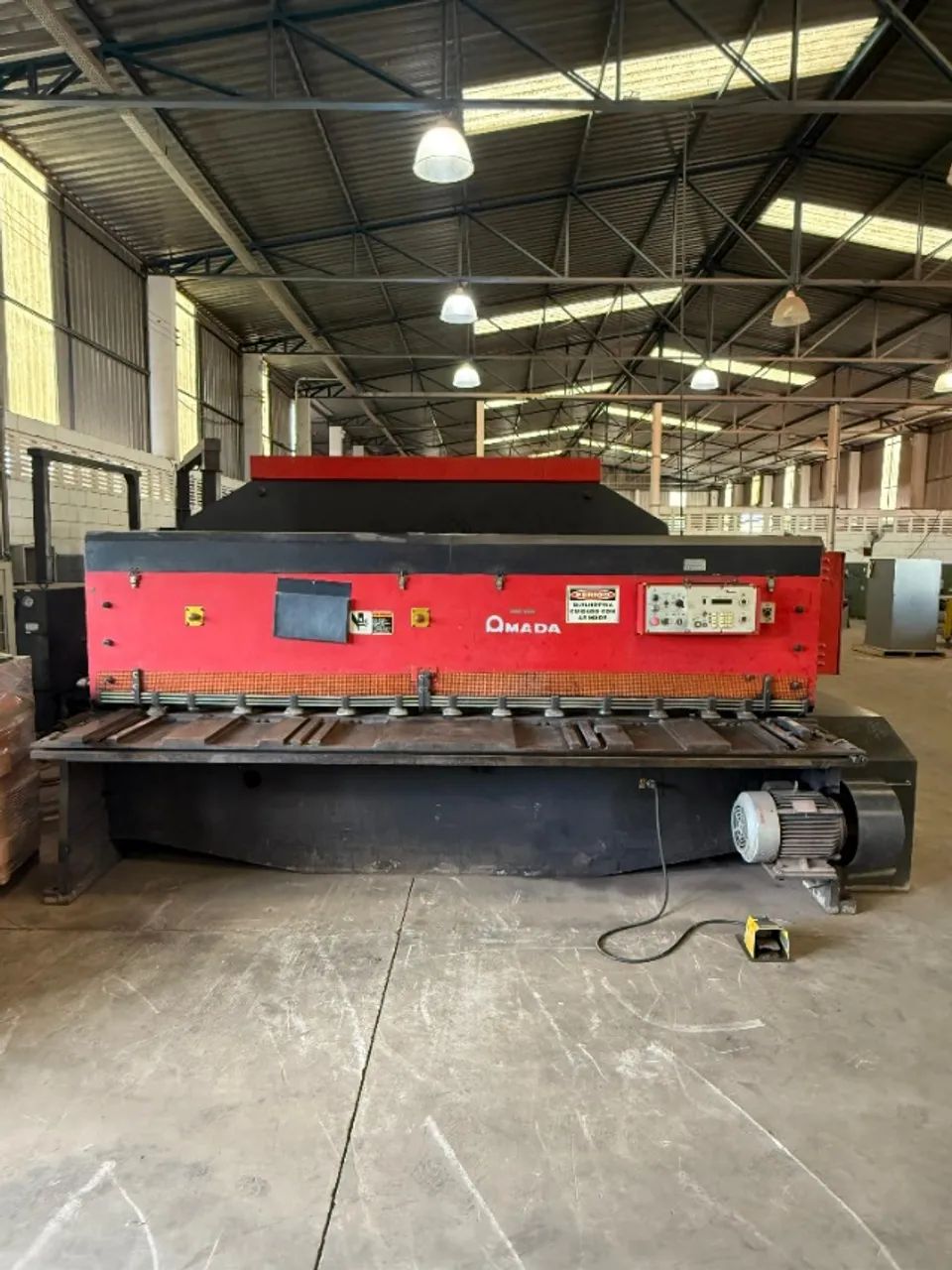 Guilhotina Amada CN - Foto 2