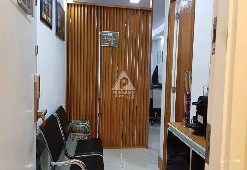 Sala Comercial Sofisticada ao Lado do Shopping Tijuca  Pronta para Uso! - Foto 11