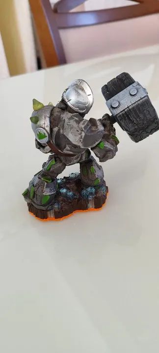 Skylanders Giants - Crusher (usado) - Foto 2