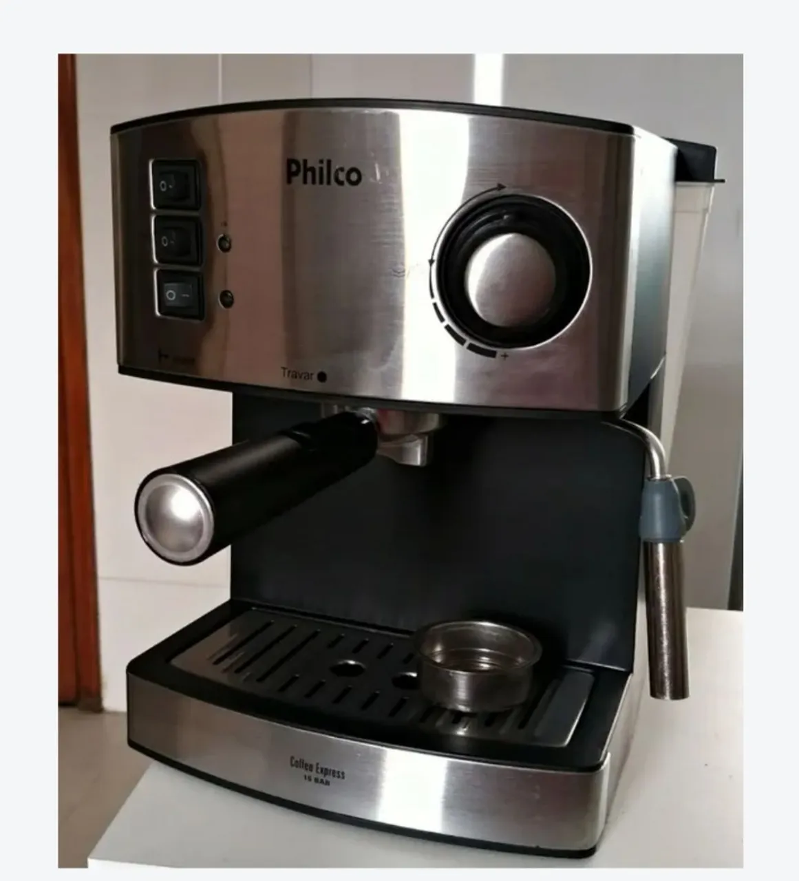 Cafeteira Expresso Philco Coffee Express 15 BarBar