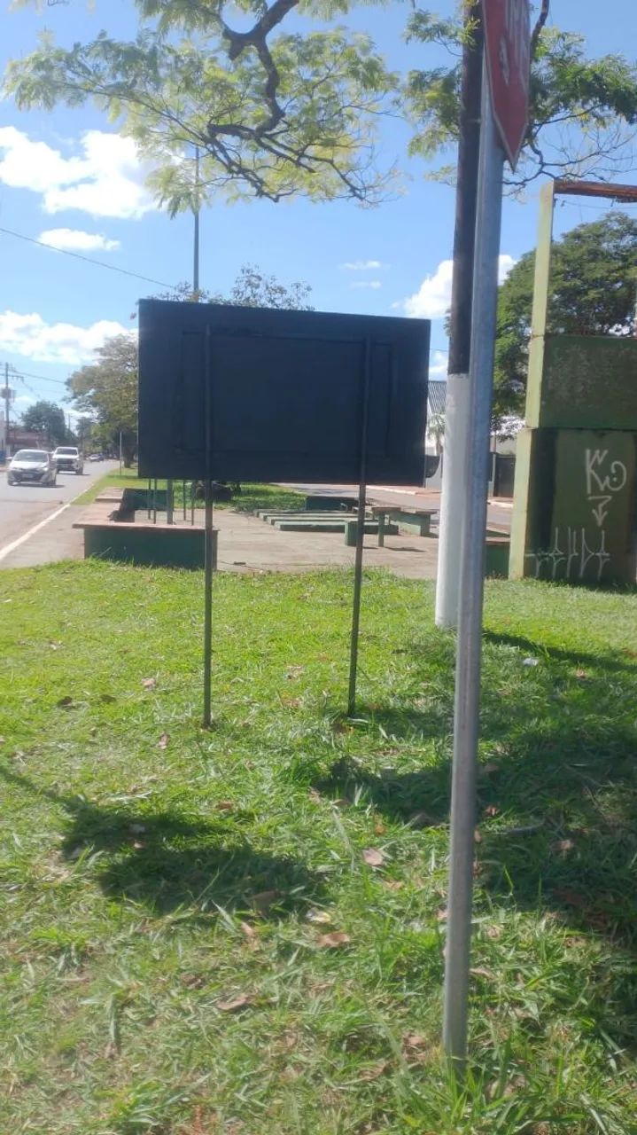 Área externa com design diferenciado Totens e placas em ACM - Foto 3