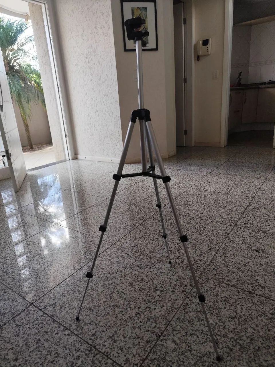 Tripé 35 cm, alonga até 1 metro - Foto 2