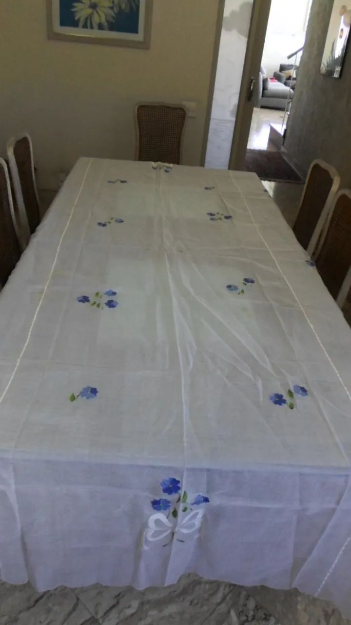 TOALHA DE MESA RETANGULAR SANJÔ - BRANCA FLORAL COM GUARDANAPOS (2,60x 1,50 cm)   - Foto 5