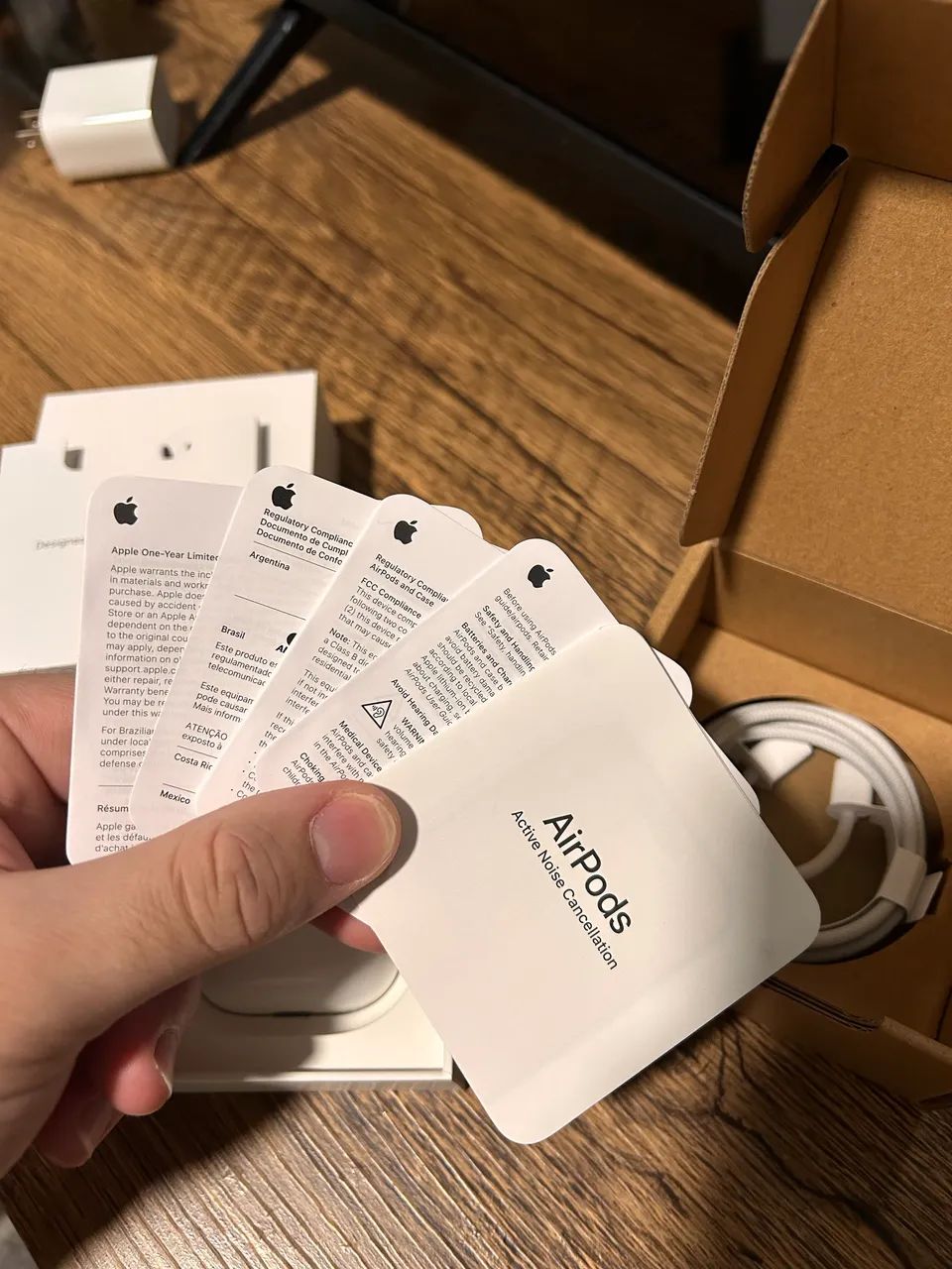 AirPods 4 com Cancelamento de Ruído (ANC) - Original Apple - Foto 5