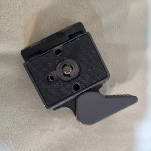 Base 323 E Plate 200pl Engate Rapido - Manfrotto 3/8 1/4