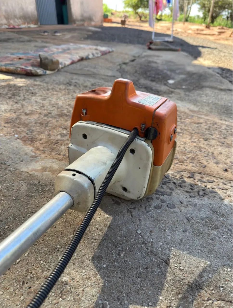 Roçadeira Stihl FS 220 - Foto 3