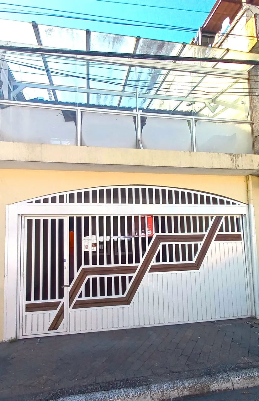 Sobrado venda 200M² com 4 quartos e 2 vagas de garagem no Jaçana.