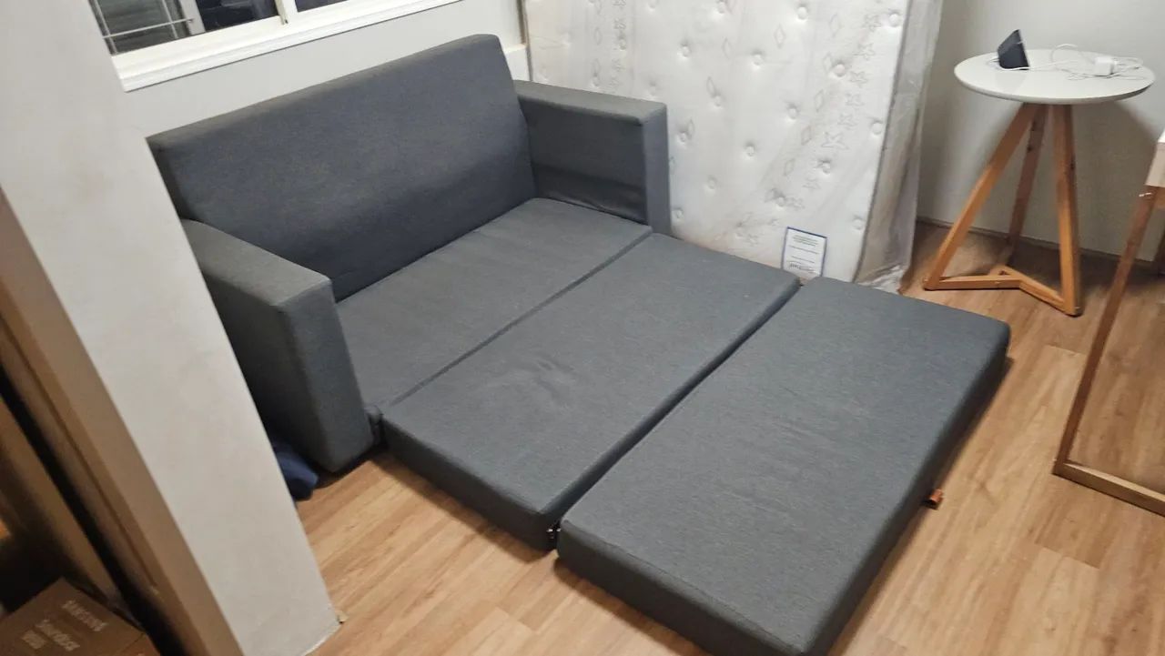 Sofá Cama Cor Azul Confortável e Prático - Foto 4