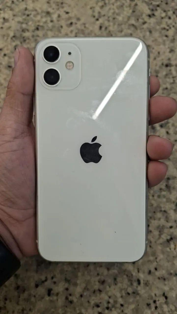 Iphone 11 - 64GB | Branco - Foto 2