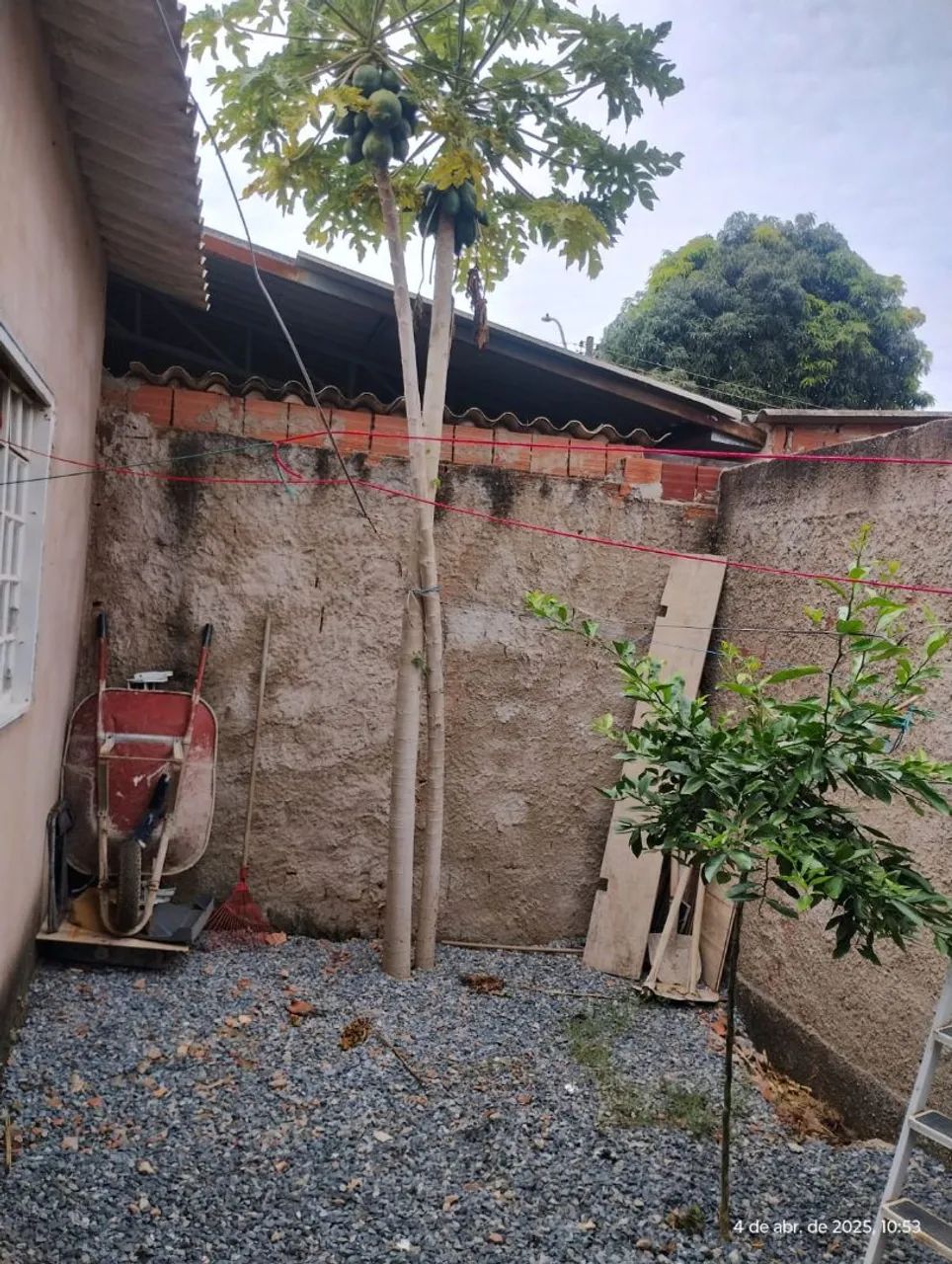 Vendo casa grande no Arapoangas 250 mil. Aceito carro  - Foto 4