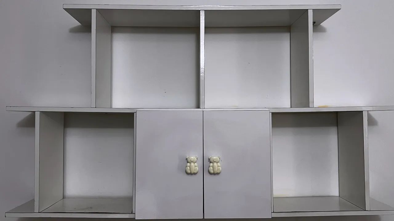 Nicho infantil branca com prateleiras e nichos - Foto 2