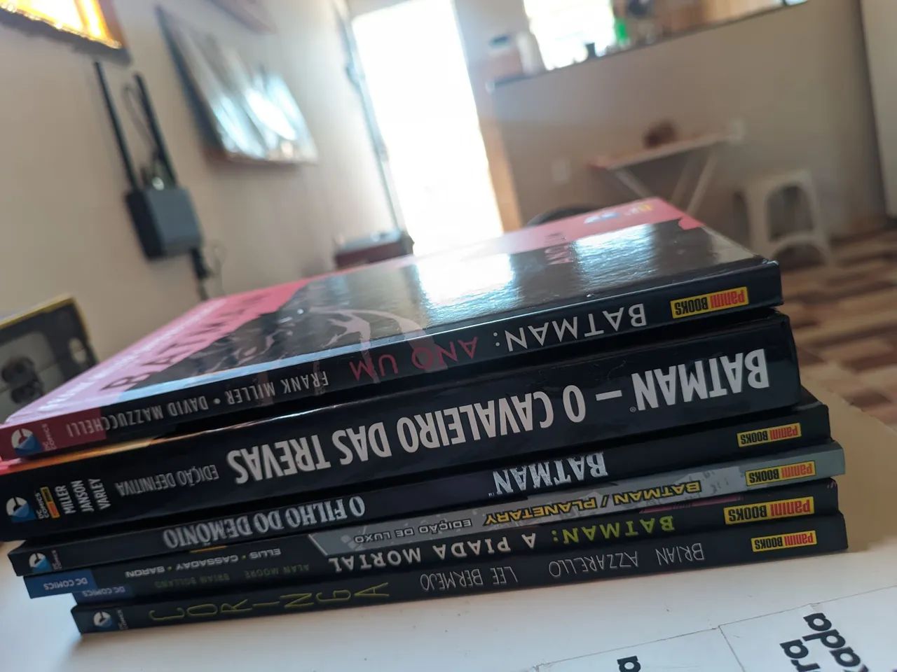 Coleção de HQs Batman - Edições Clássicas de quadrinhos - Foto 2