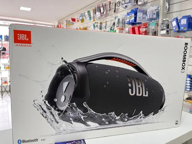 Caixa de Som Bluetooth JBL Boombox 3 Preta Bivolt
