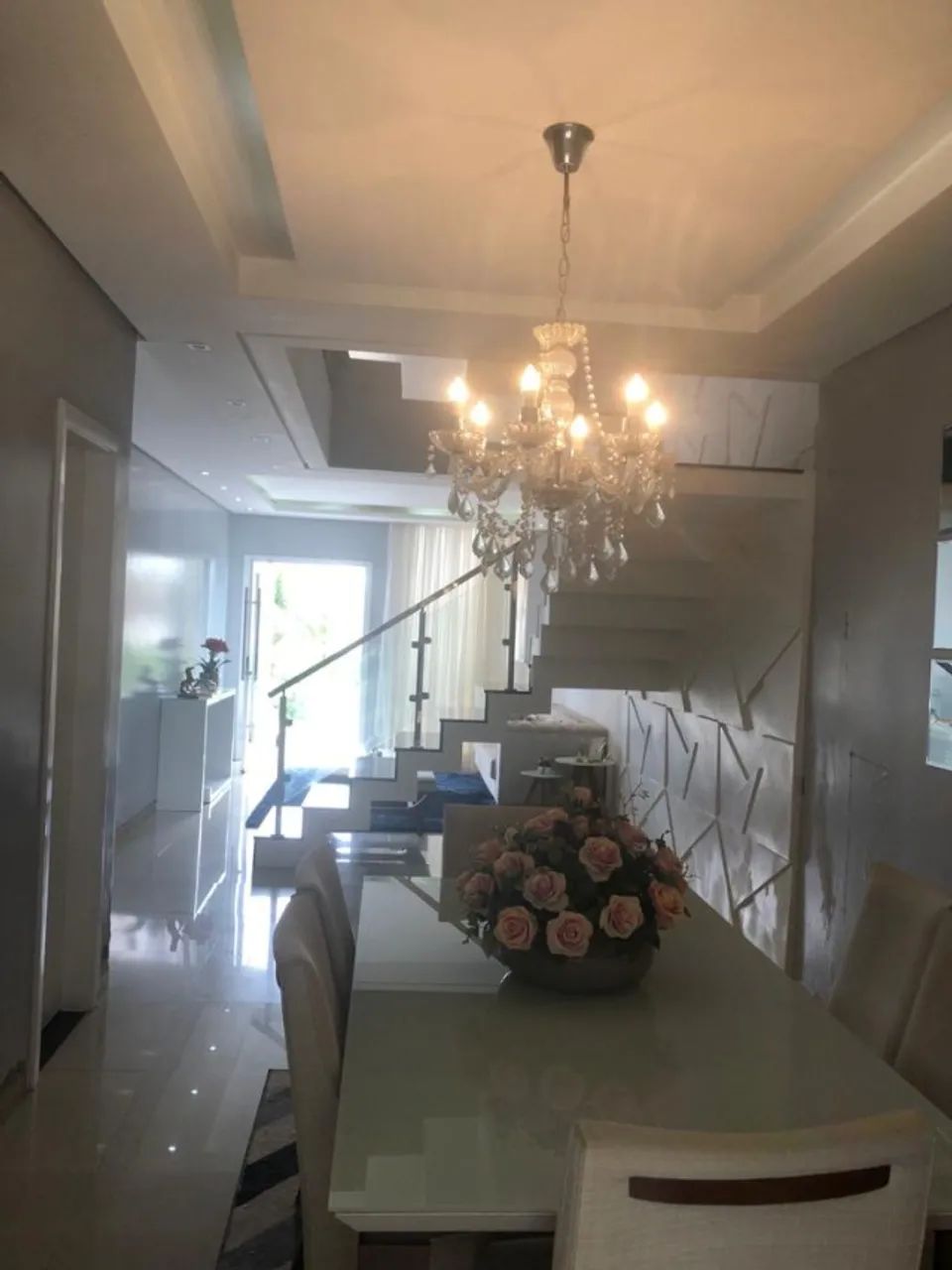 Condomínio Osvaldo Studart, Casa duplex com 04 suítes, móveis projetados - Foto 3