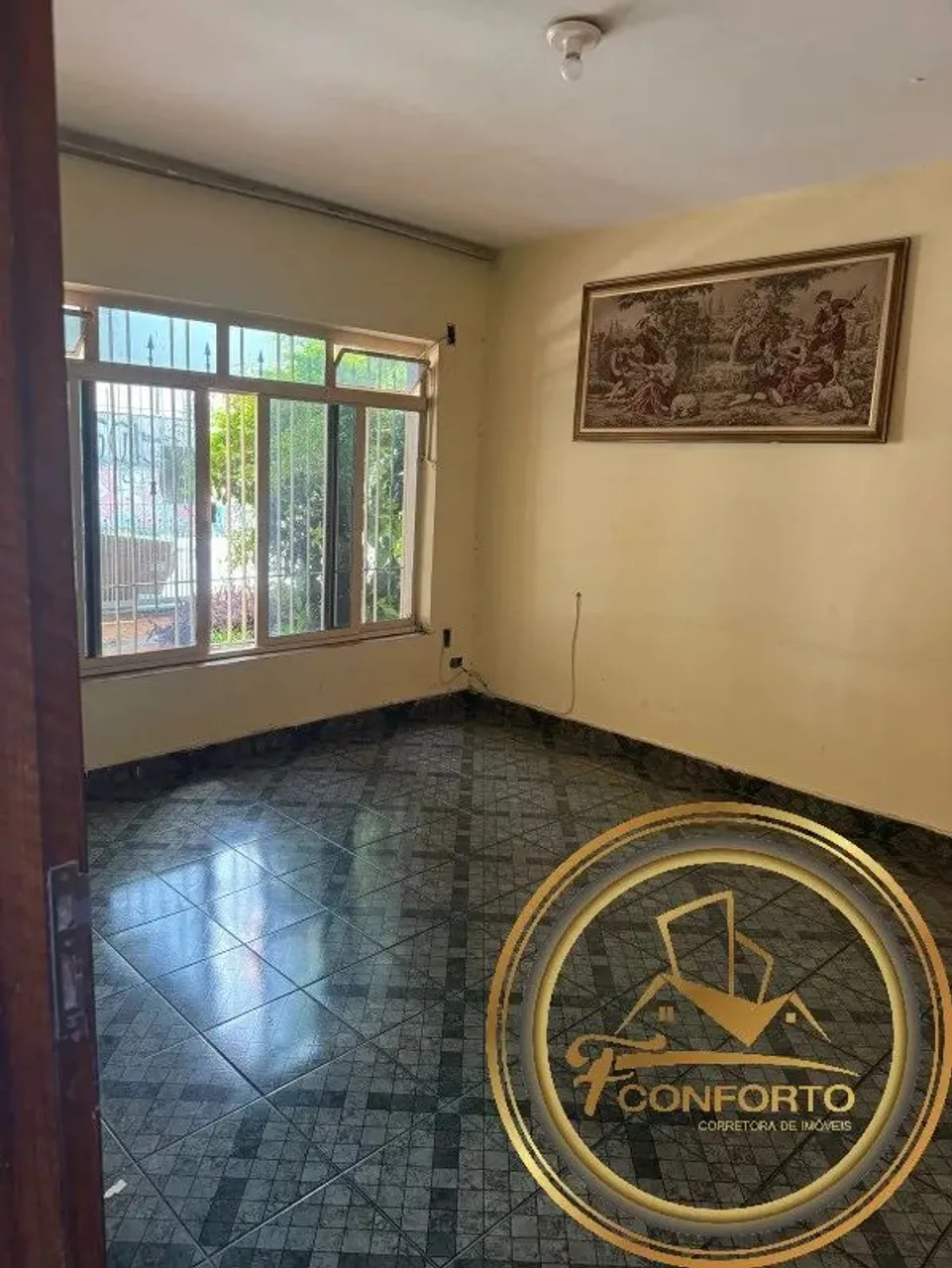 Casa Térrea à Venda em São Paulo-SP: 3 Quartos, 3 Vagas de Garagem e 250m² no Jardim Vila