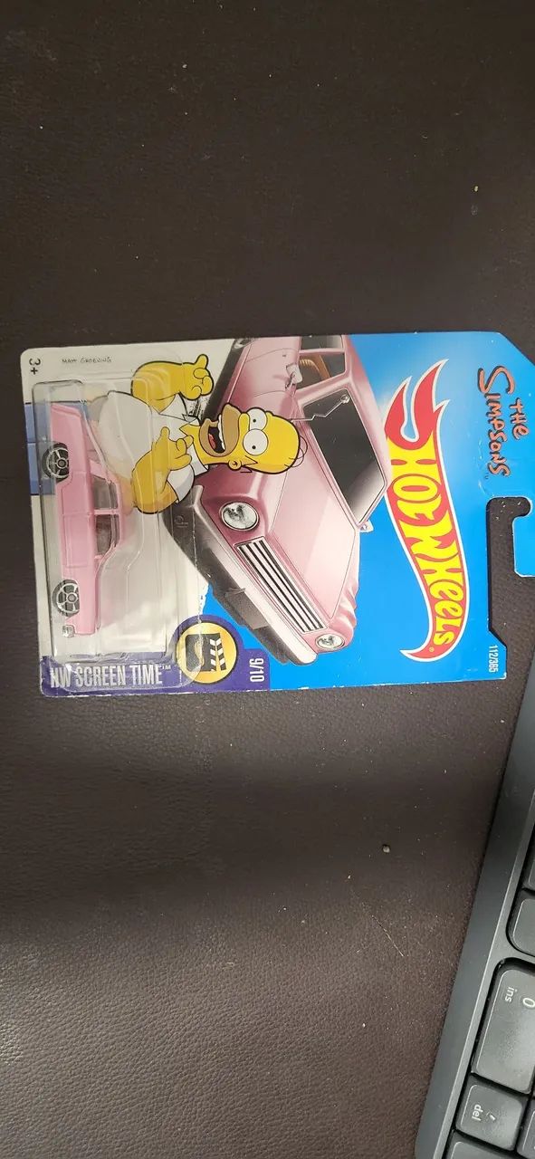 Carrinho hotwheels homer - Foto 3