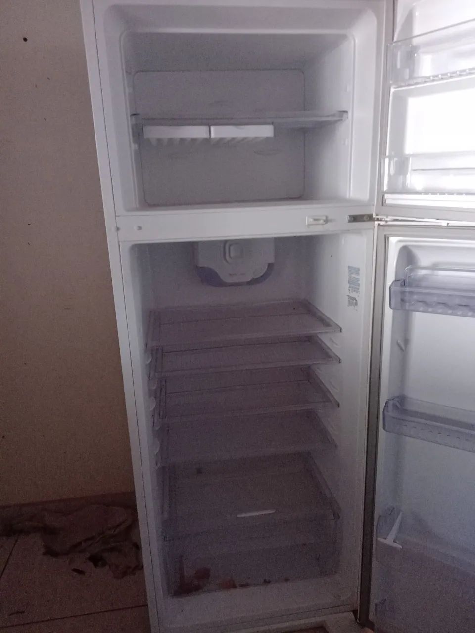 Freezer Electrolux DC49A - Foto 2