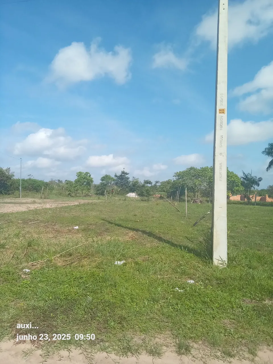 Terreno sto antonio taua medindo 12 frente com 30 fundo