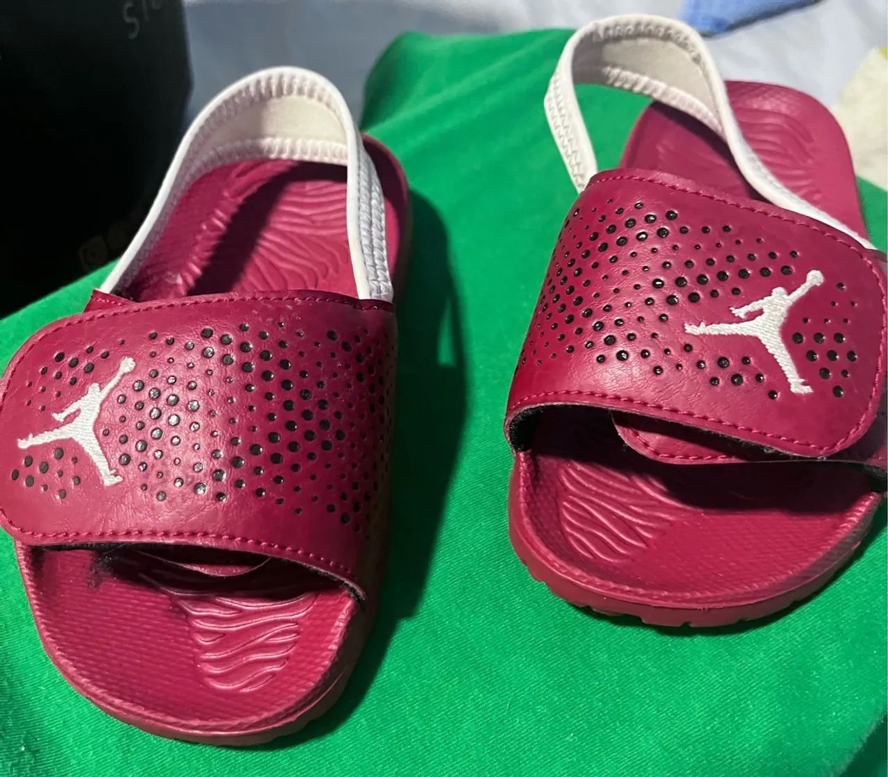 Chinelo  Nike Jordan Infantil - Vermelhas