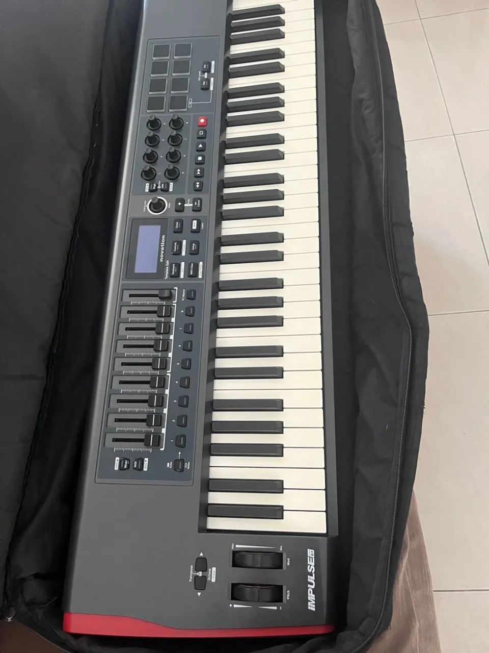 Teclado controlador Novation impulse 61 - Foto 2