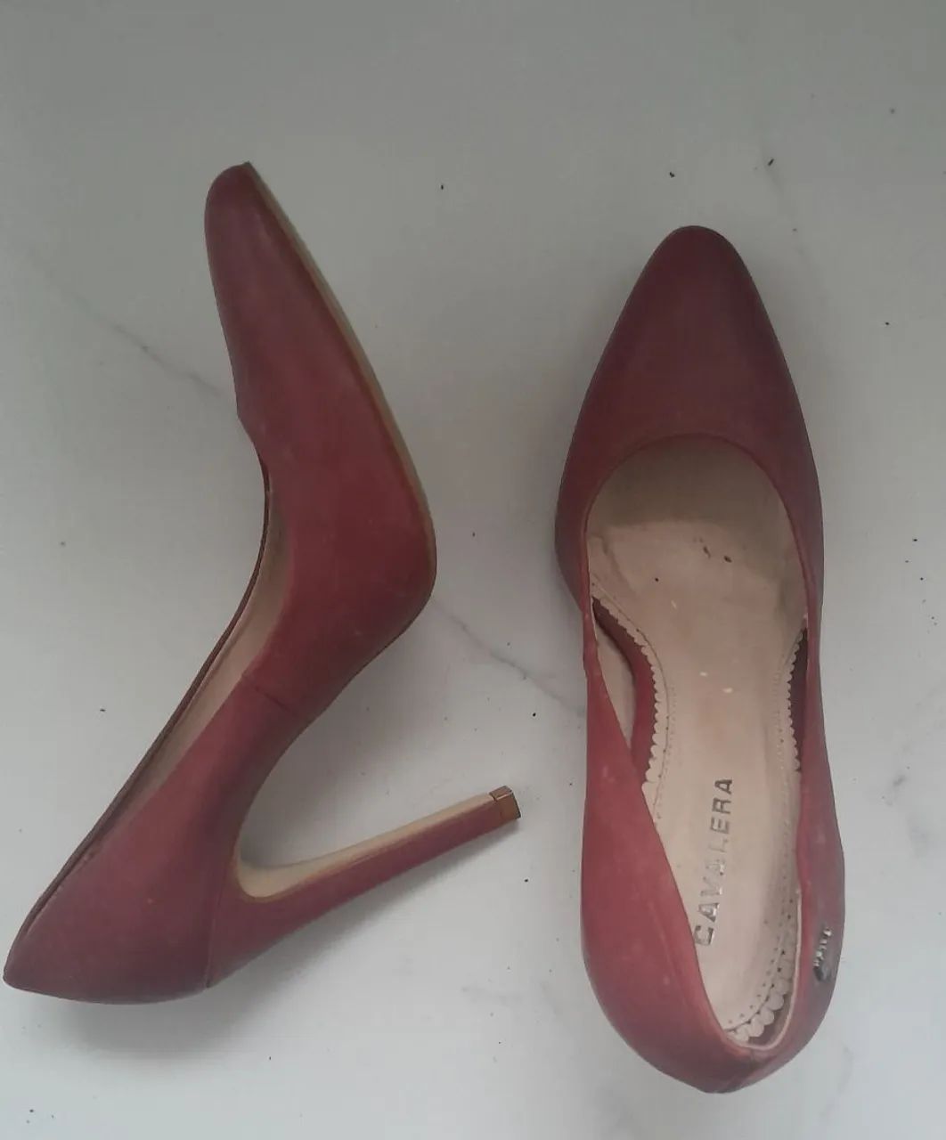 Sapatos de Salto Rosa Elegantes - Foto 4