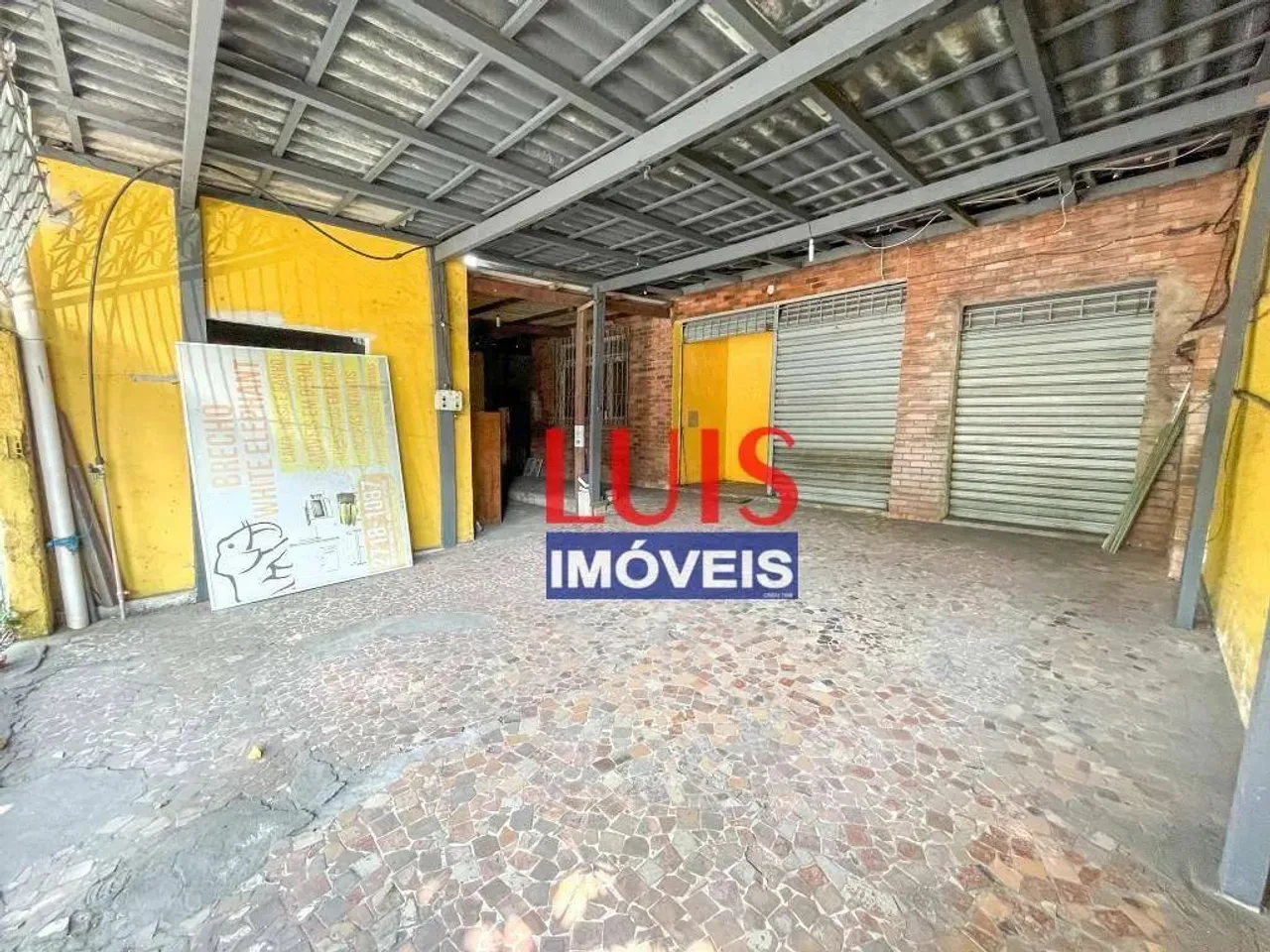 Casa com 2 dormitórios à venda, 277 m² por R$ 850.000,00 - Pendotiba - Niterói/RJ