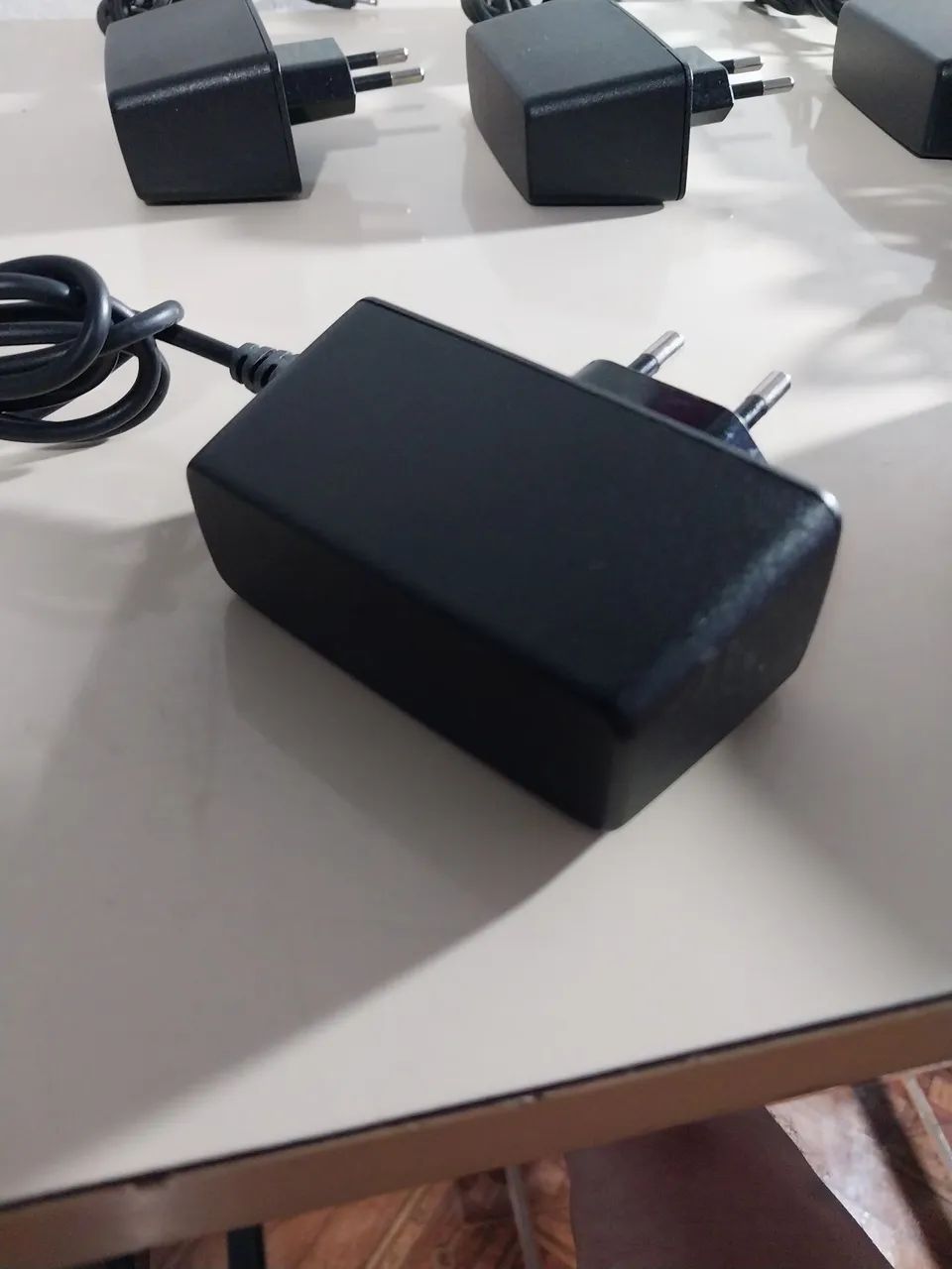10 Fontes Carregadores 5V   2.2A bivolt para uso ou projetos - Foto 5
