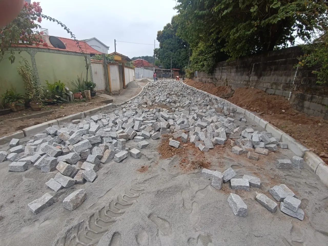 PARALELO64253360268290123