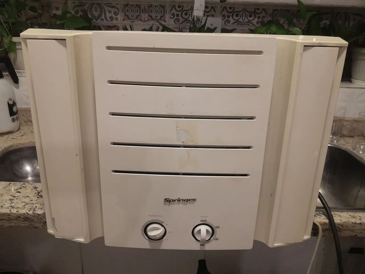 Ar-condicionado 7500 btus 127 volts