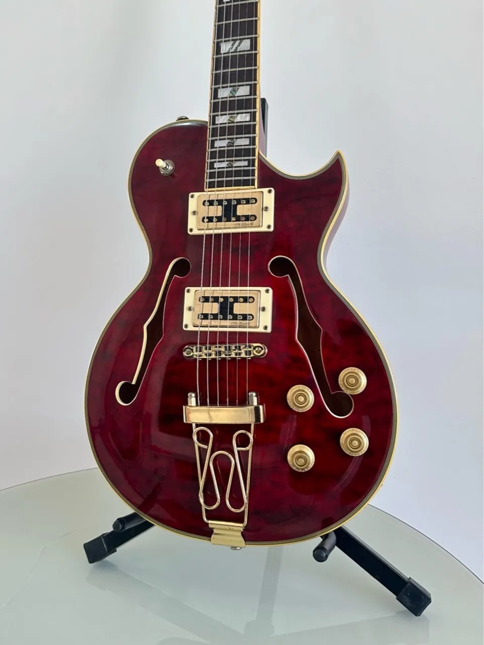Guitarra Golden GSH-570
