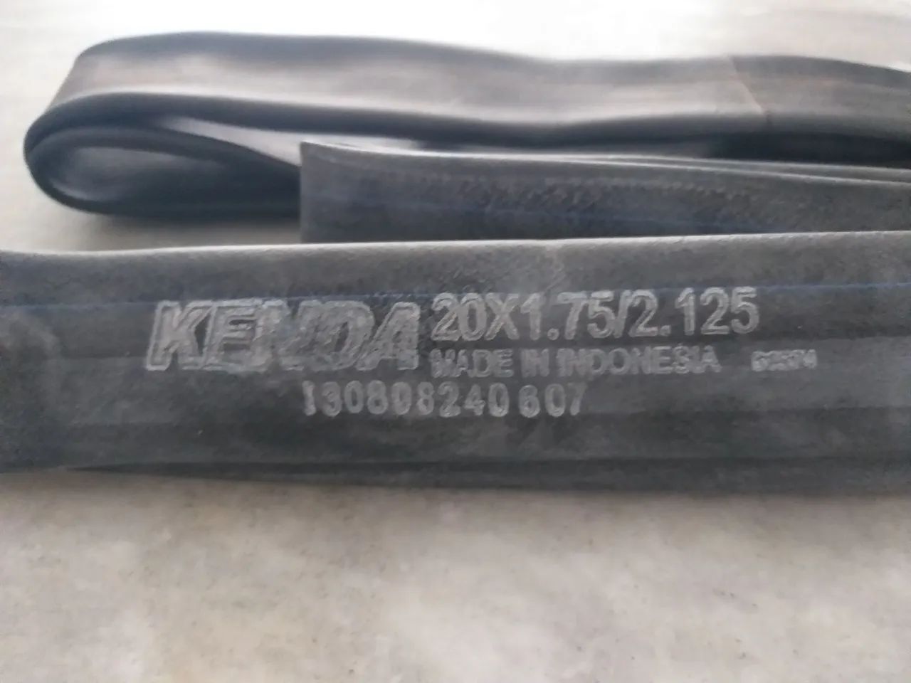 2 Câmaras de ar da Kenda aro 20