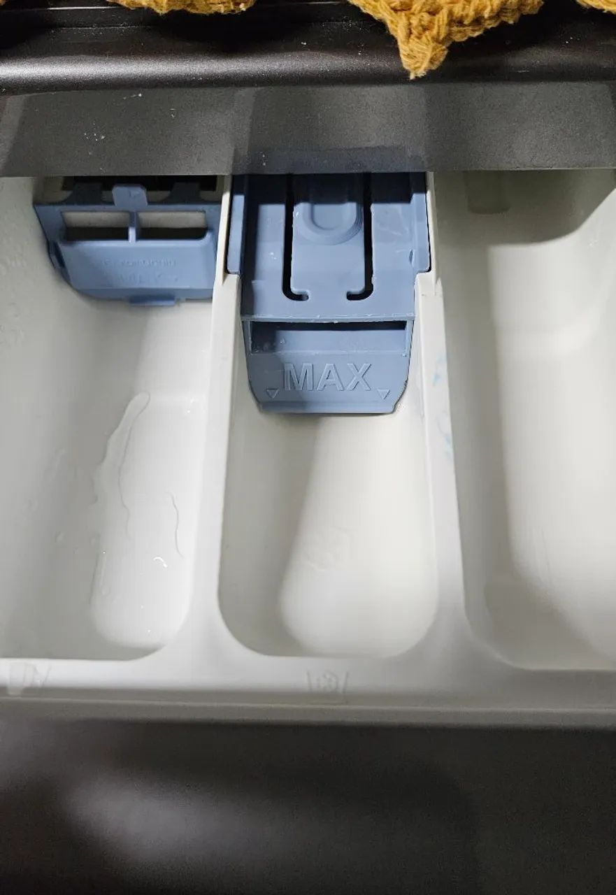 Máquina Lava e Seca roupas Samsung WD10 (DirectDrive) - Foto 3