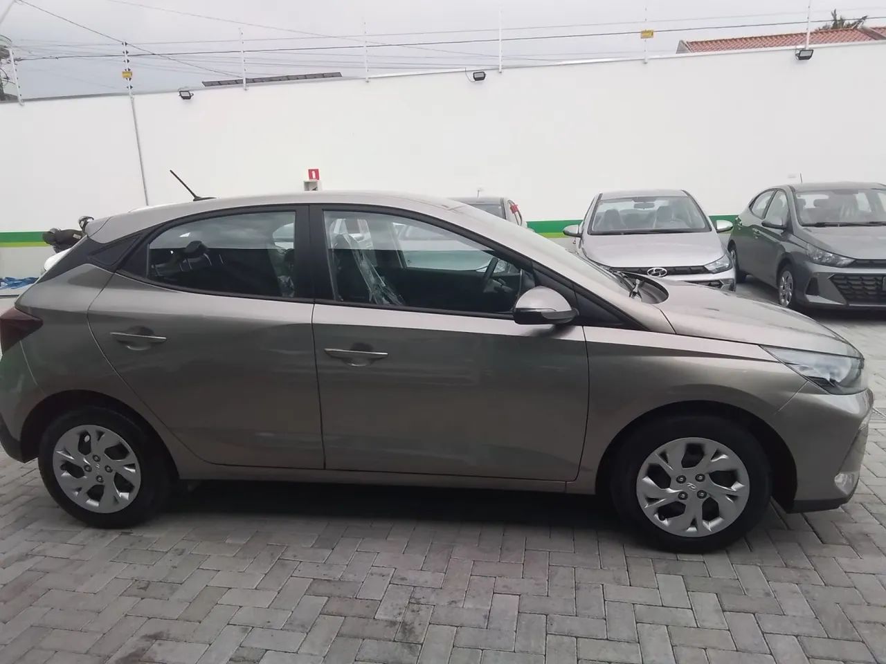 Hyundai HB20 Comfort Plus 1.0 Flex 12V Mec. 2025 - Foto 4