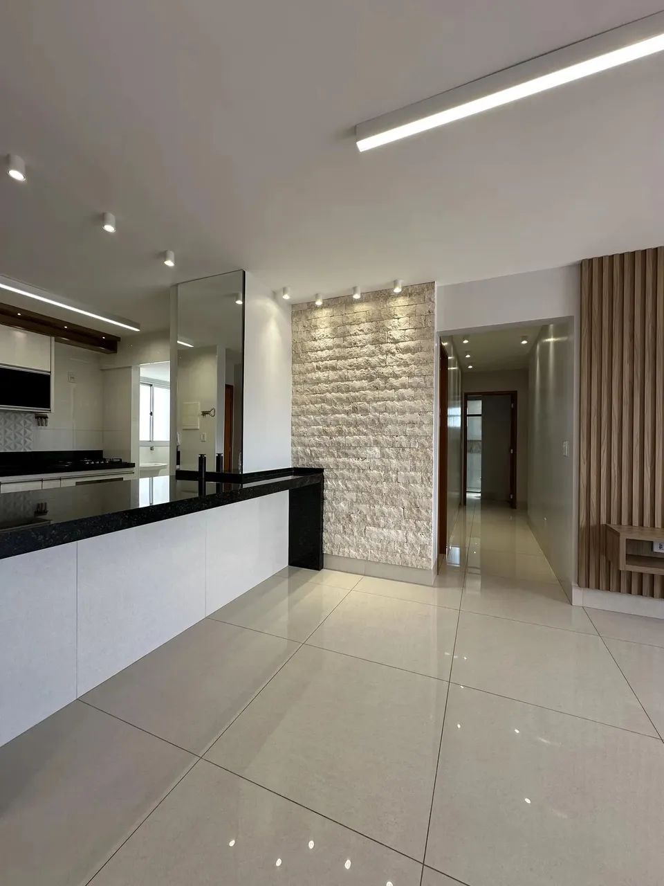 Apartamento com Closet e Armários . Setor Negrão de Lima - Foto 4